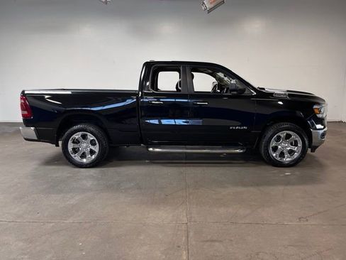 Used 2019 RAM 1500 Big Horn AWD/4WD image 2