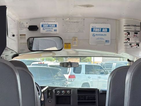 Used 2012 Chevrolet Express 3500 w/ School Bus Package image 12