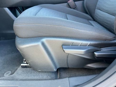 Used 2026 Chevrolet Equinox LT image 10