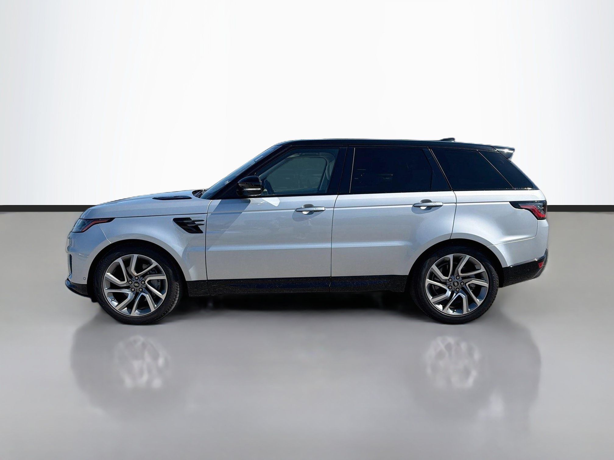 Used 2021 Land Rover Range Rover Sport HSE Silver Edition AWD/4WD image 2