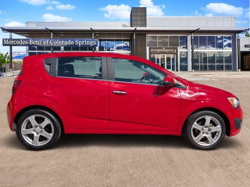 Used 2013 Chevrolet Sonic LTZ FWD image 4