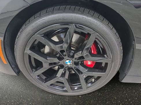 Used 2025 BMW 230i Coupe w/ M Sport Package image 31