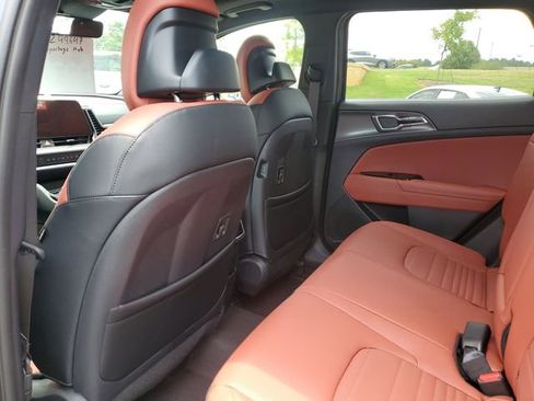 New 2025 Kia Sportage SX Prestige AWD/4WD image 7