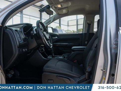 Used 2016 GMC Canyon SLE w/ Trailering Package AWD/4WD image 3