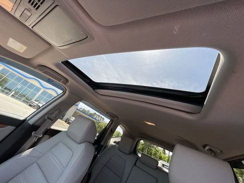 Used 2022 Honda CR-V Touring image 13