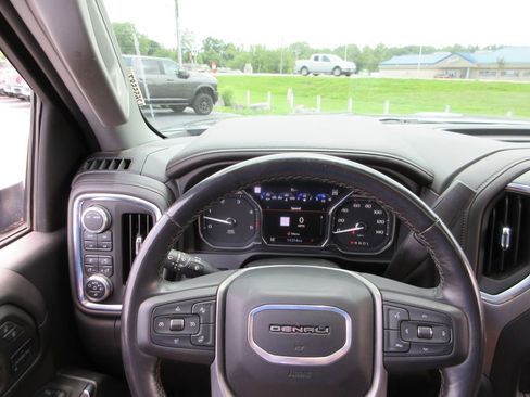 Used 2022 GMC Sierra 3500 Denali w/ Denali Ultimate Package AWD/4WD image 35