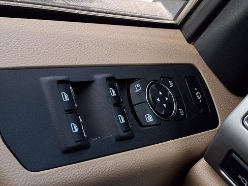 Used 2019 Ford F350 Lariat w/ Lariat Ultimate Package image 19