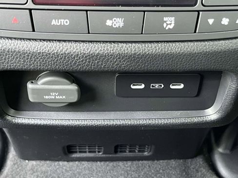 New 2026 Honda Ridgeline Black Edition image 9