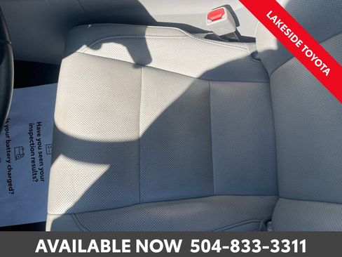 Certified 2017 Toyota Highlander Limited image 34