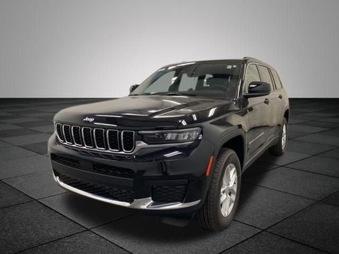 New 2026 Jeep Grand Cherokee L Laredo AWD/4WD image 3