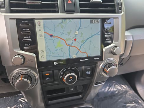 Used 2021 Toyota 4Runner SR5 Premium w/ Moonroof Package AWD/4WD image 25