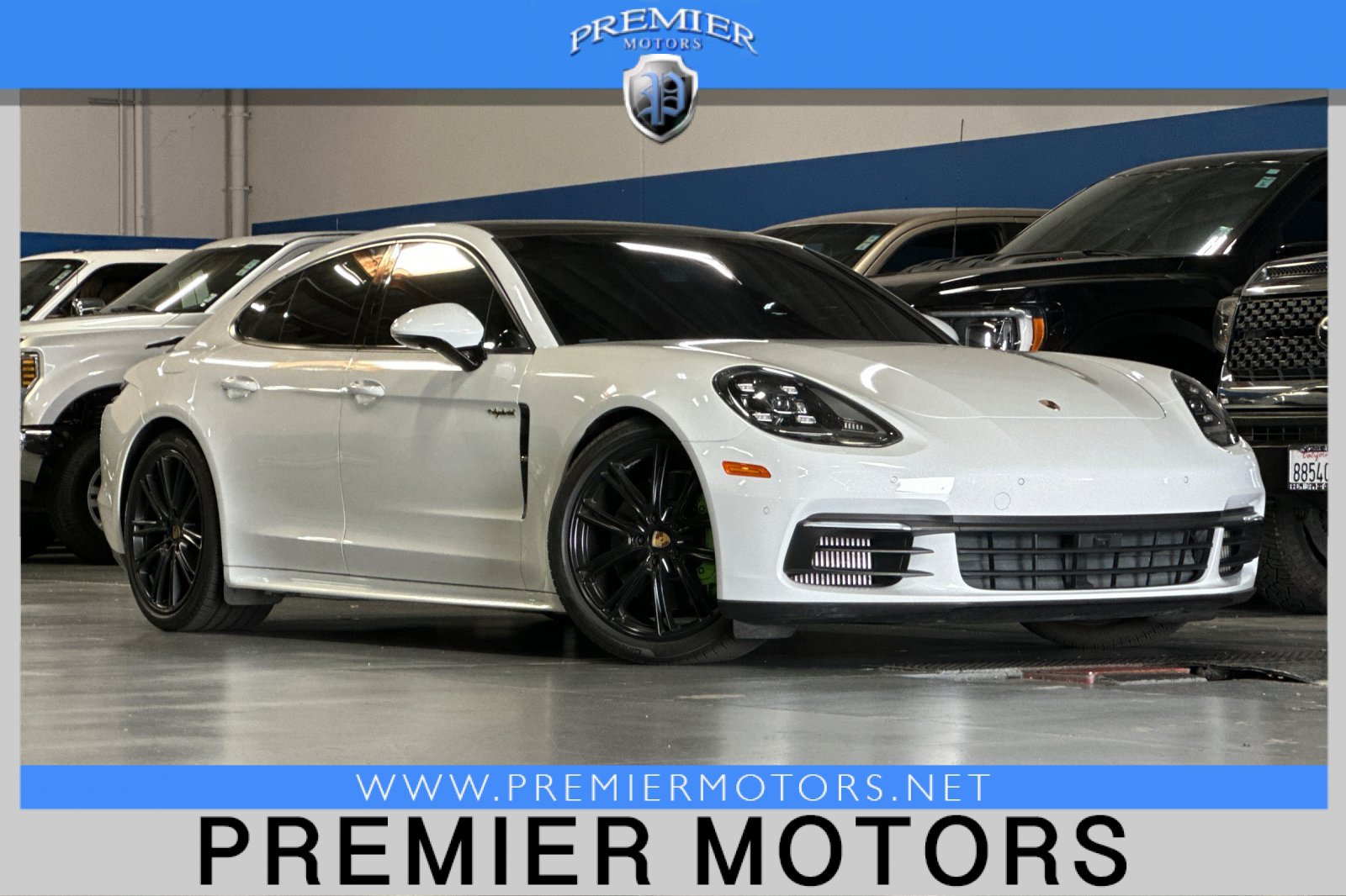 Used 2019 Porsche Panamera 4 AWD/4WD image 1