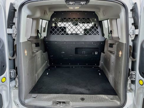 Used 2022 Ford Transit Connect XLT FWD image 9