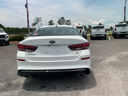 Used 2020 Kia Optima S FWD image 6