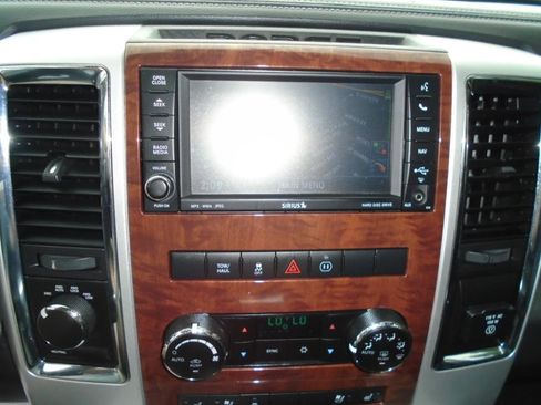 Used 2012 RAM 1500 Laramie AWD/4WD image 20