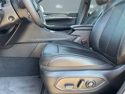 New 2025 Jeep Grand Cherokee L Limited w/ Luxury Tech Group II image 14