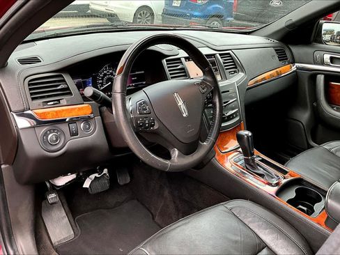 Used 2016 Lincoln MKS w/ Equipment Group 101A image 17