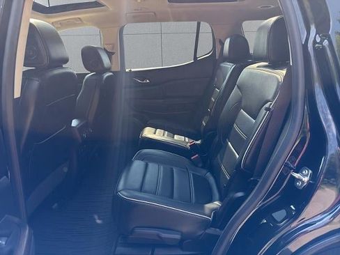 Used 2023 GMC Acadia Denali w/ Black Diamond Edition AWD/4WD image 23