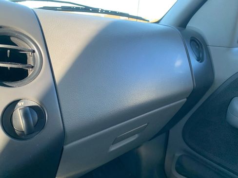 Used 2007 Ford F150 STX image 21