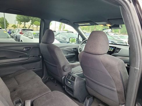 Used 2022 Honda Pilot Sport image 10