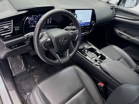 Used 2022 Lexus NX 350 AWD image 7