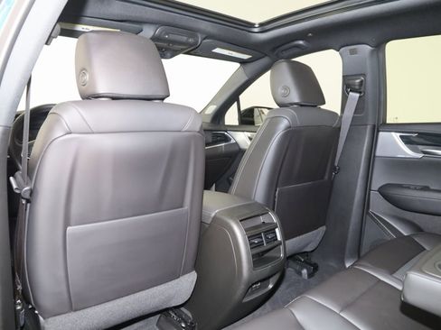 Used 2024 Cadillac XT5 Premium Luxury image 69