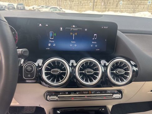 Used 2026 Mercedes-Benz GLA 250 4MATIC image 14