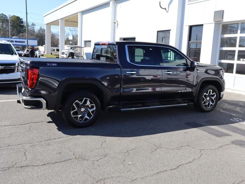 Certified 2024 GMC Sierra 1500 SLT w/ SLT Premium Plus Package image 11