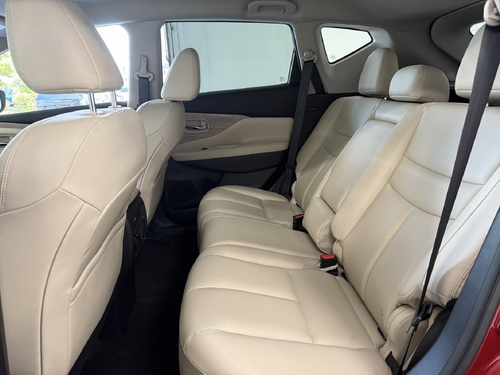 Certified 2024 Nissan Murano SV FWD image 18