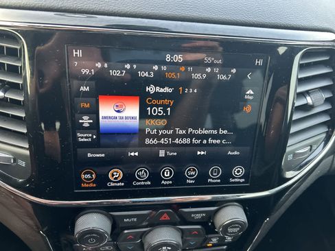 Used 2021 Jeep Grand Cherokee Laredo X image 30