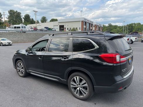 Used 2022 Subaru Ascent Limited w/ Technology Package AWD/4WD image 7