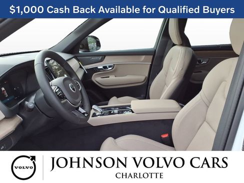 New 2026 Volvo XC90 B6 Ultra w/ Protection Package Premier AWD/4WD image 13