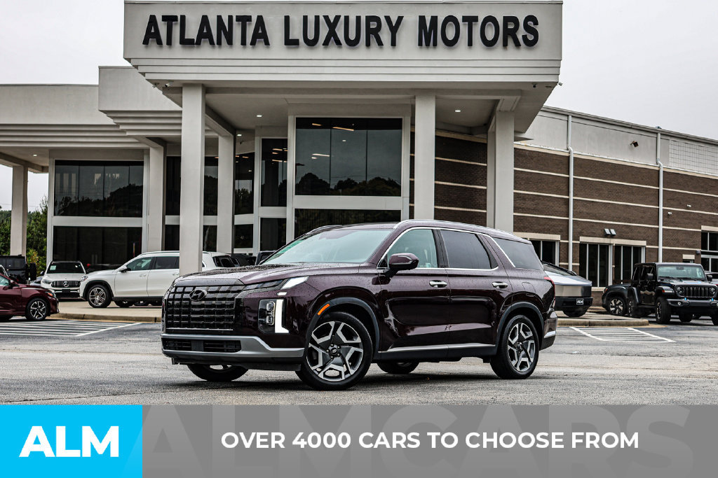 Used 2024 Hyundai Palisade Limited AWD/4WD image 2