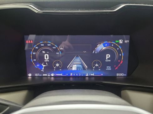 Used 2024 Chevrolet Colorado ZR2 w/ ZR2 Bison Edition image 17