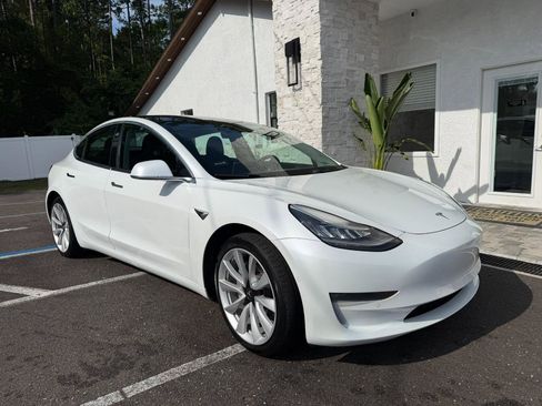 Used 2019 Tesla Model 3 Mid Range RWD image 18