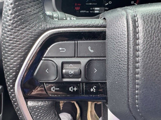 Used 2023 Toyota Tundra Platinum w/ Advanced Package AWD/4WD image 25