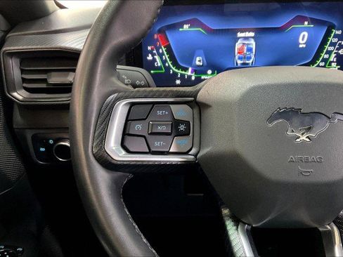 Used 2024 Ford Mustang Coupe image 18