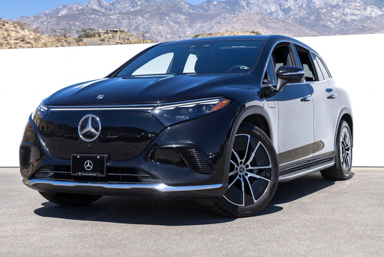 Certified 2023 Mercedes-Benz EQS 450+ SUV image 1