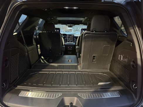 Used 2026 GMC Yukon Denali w/ Denali Reserve Package image 35