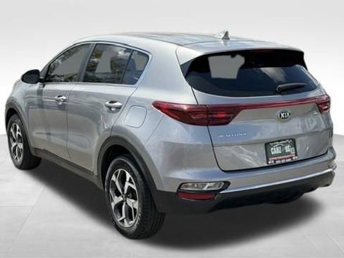 Used 2021 Kia Sportage LX image 9