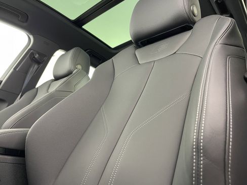 New 2025 Audi Q3 2.0T Premium image 23