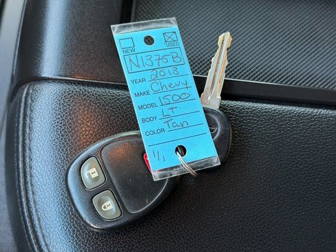 Used 2013 Chevrolet Silverado 1500 LT image 43