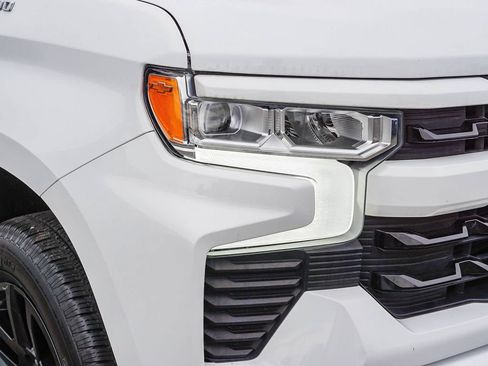 Used 2022 Chevrolet Silverado 1500 RST AWD/4WD image 10