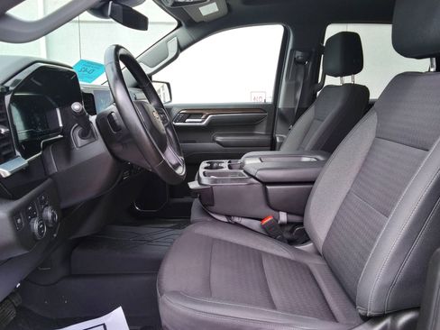 Used 2023 Chevrolet Silverado 1500 LT w/ Convenience Package II image 11