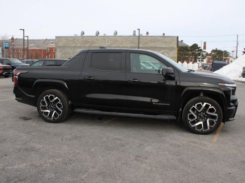 New 2024 Chevrolet Silverado EV RST AWD/4WD image 54