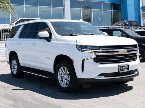 Used 2023 Chevrolet Tahoe LT AWD/4WD image 2