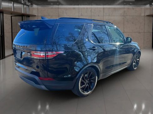 Used 2017 Land Rover Discovery HSE image 6