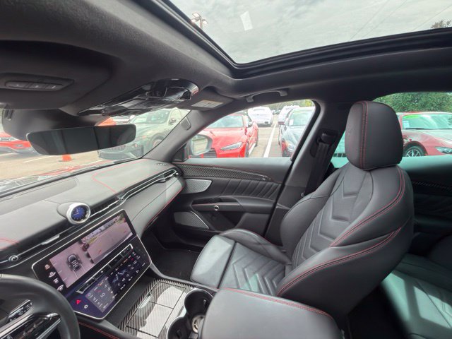 Used 2023 Maserati Grecale Modena AWD/4WD image 14