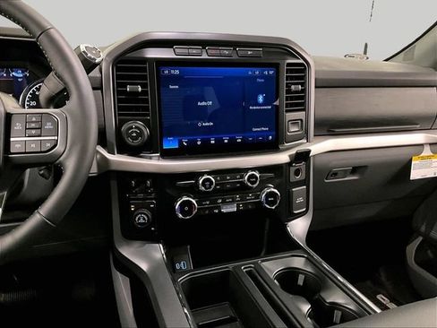 Used 2022 Ford F150 XLT w/ Equipment Group 302A High AWD/4WD image 6