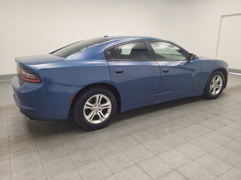Used 2022 Dodge Charger SXT RWD image 10